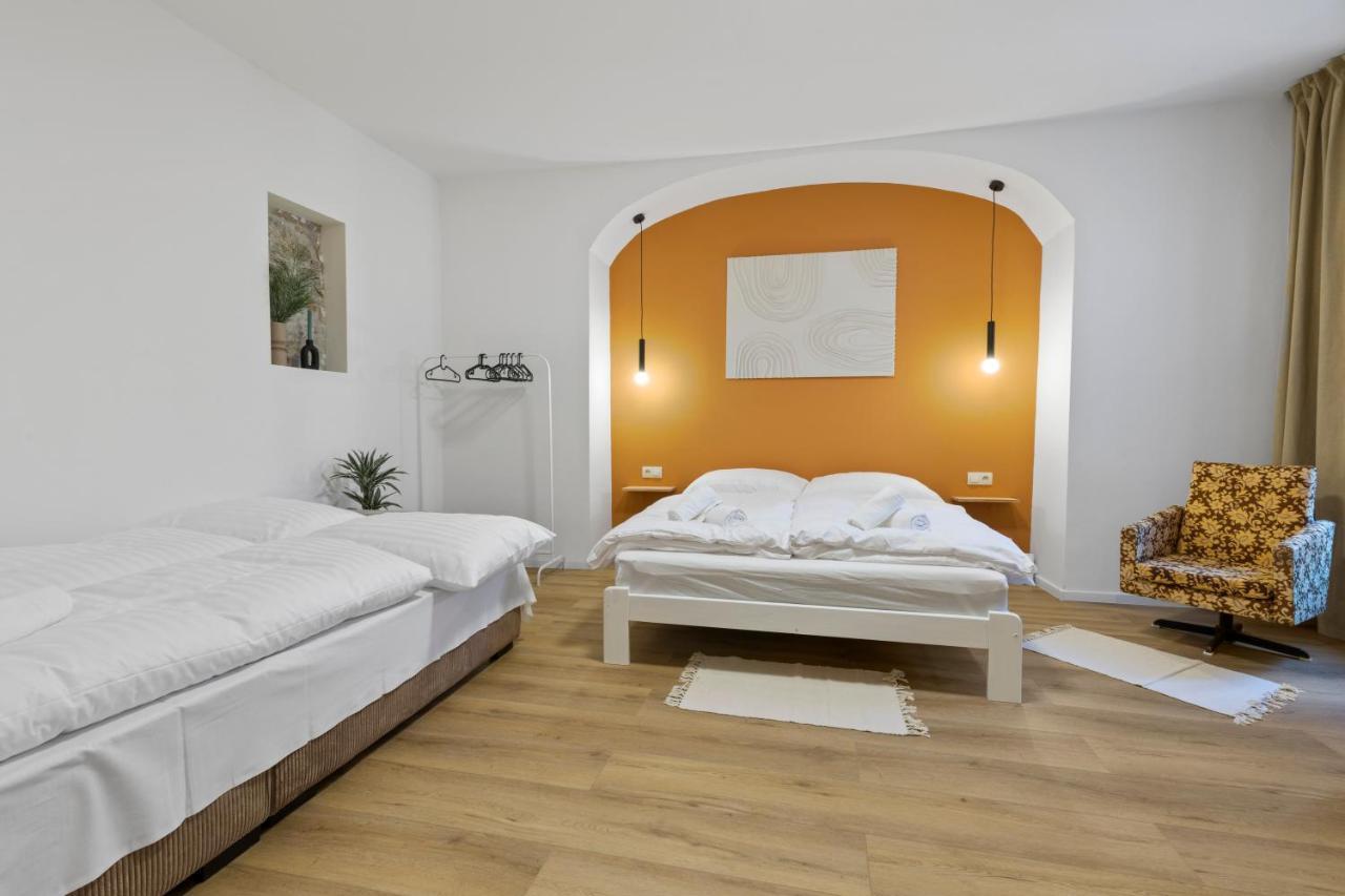 Charming Apt In Centre /W Ac Братислава Экстерьер фото